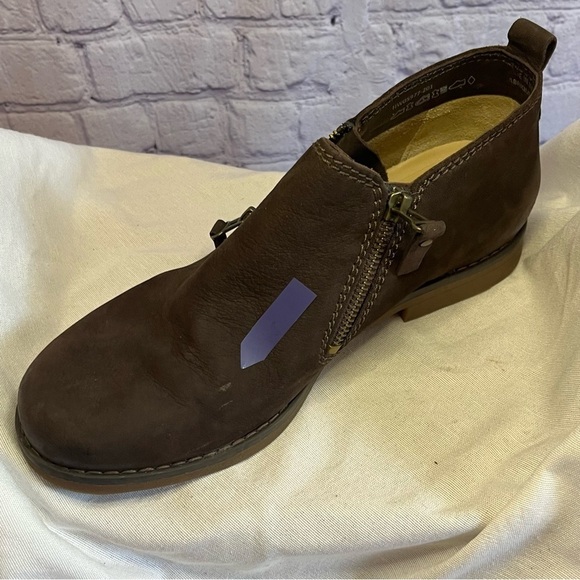 Hush Puppies Women's Mazin Cayto Ankle Boot Dark Brown Nubuck 8.5M - Picture 12 of 15